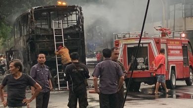 Bus Double Decker PO Karina Ludes Terbakar di Pamekasan
