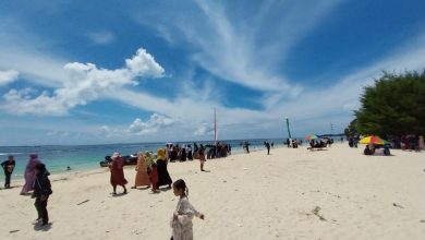 Pantai Salam Sumenep Jadi Destinasi Favorit Wisatawan Lokal Saat Libur Lebaran