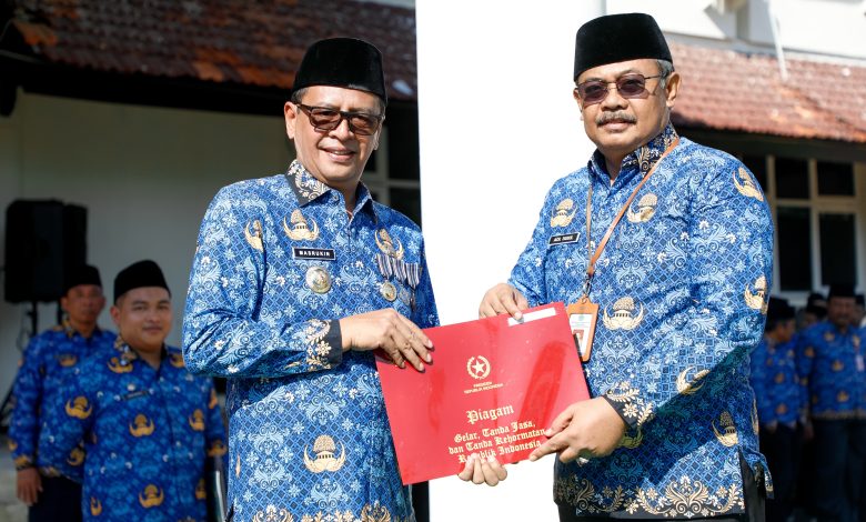Satya Lancana Karya Satya