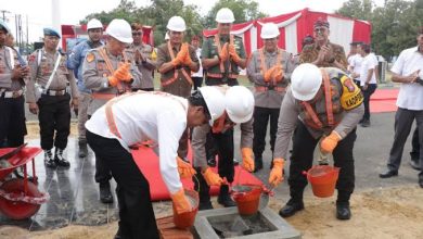 Pj Bupati Pamekasan Hadiri Peletakan Batu Pertama Pembangunan Gedung Mapolres