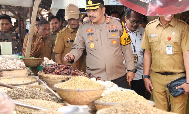 Hadapi Ramadan, Pedagang di Sumenep Diminta Tidak Timbun Barang