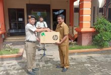 Percepat Proses Penerbitan Sertifikat, Pemkab Sumenep Hibahkan Peralatan Kantor ke BPN