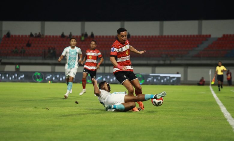 Madura United Versus PSBS Biak Berakhir Imbang