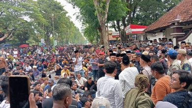 Ini Tuntutan Ribuan Buruh Rokok dan Petani Tembakau saat Geruduk Pemkab Pamekasan