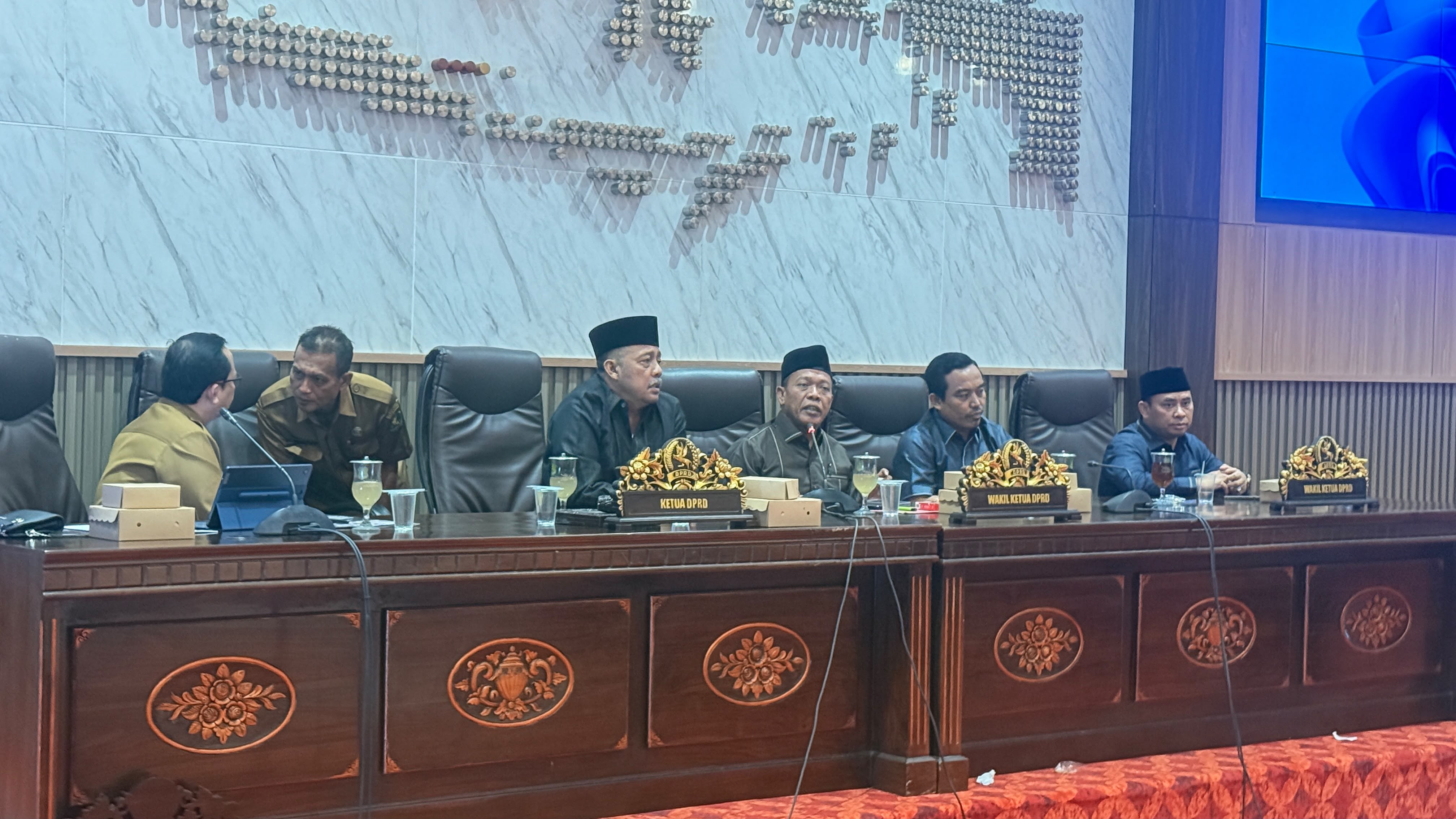 Legislatif-Eksekutif Sumenep Memanas, Banggar Nyatakan Mosi Tidak Percaya kepada Sekda